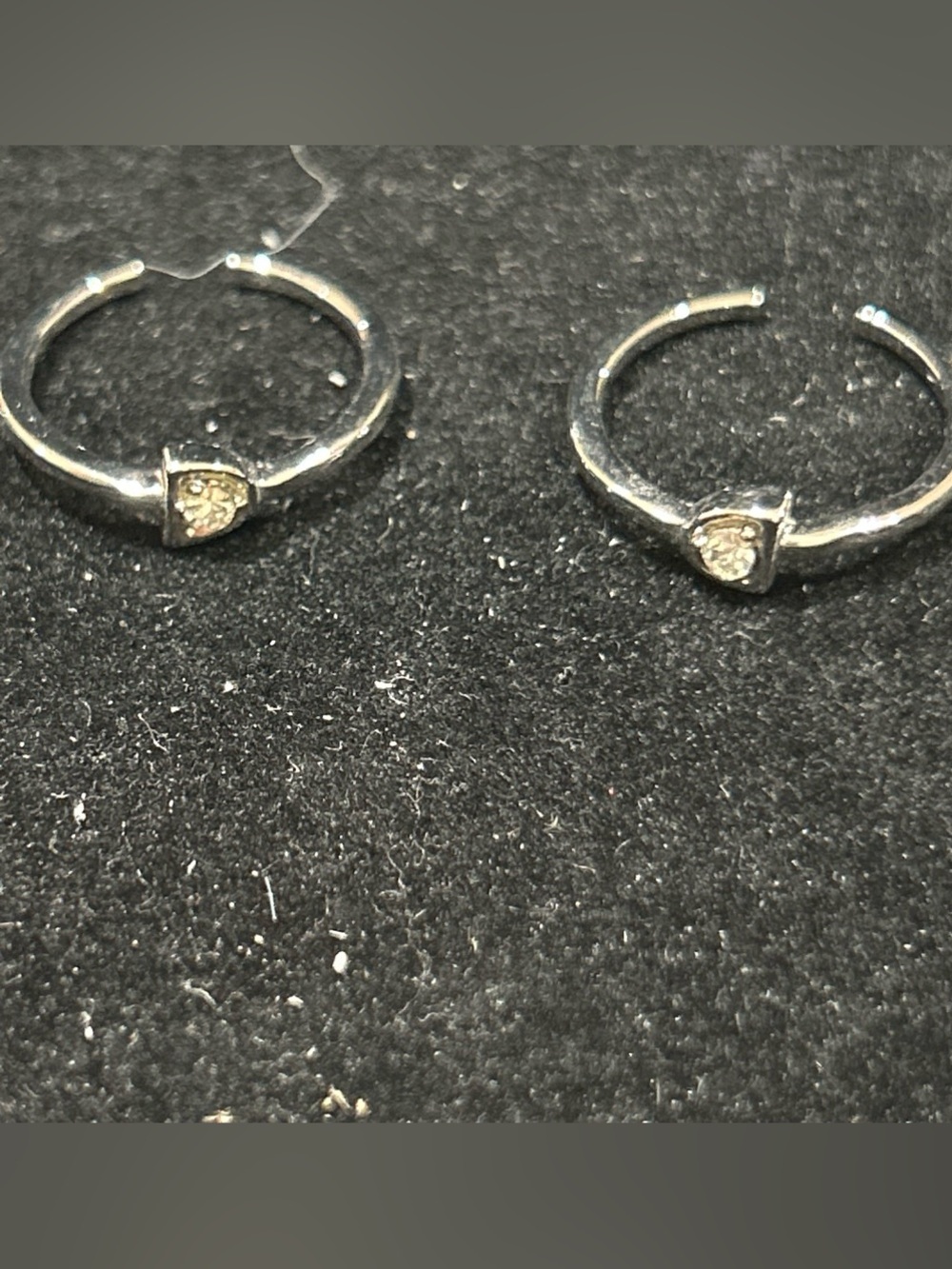 Two adjustable stackable rings or can be couple rings